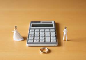 離婚慰謝料の相場は？金額の基準や高額になるケースを事例で解説！