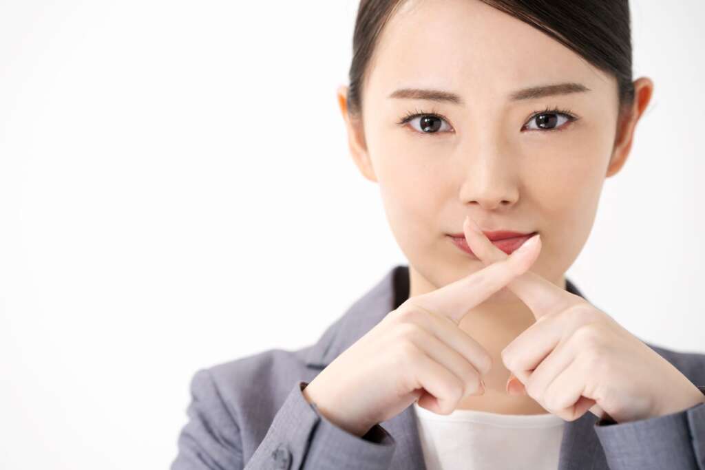 若い女性